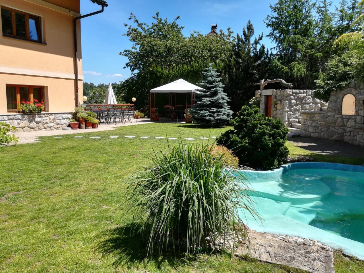 Pension Kral Jablonec nad Nisou Exterior photo